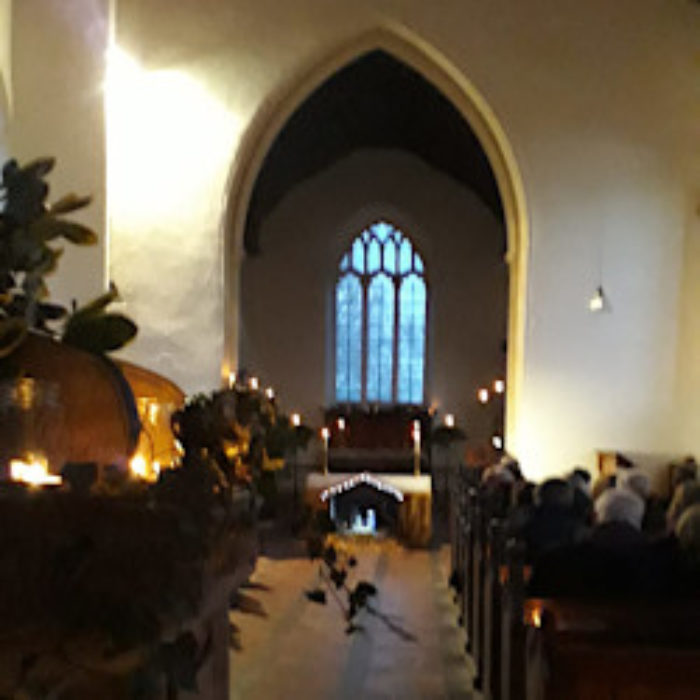 Atmospheric carol service